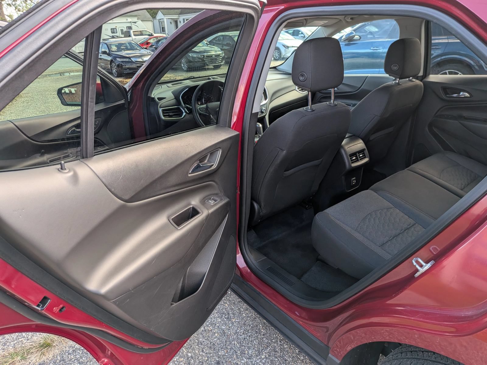 Used 2020 Chevrolet Equinox LT AWD/4WD image 25