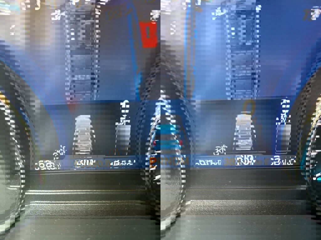 Used 2023 Ford Expedition Limited image 10