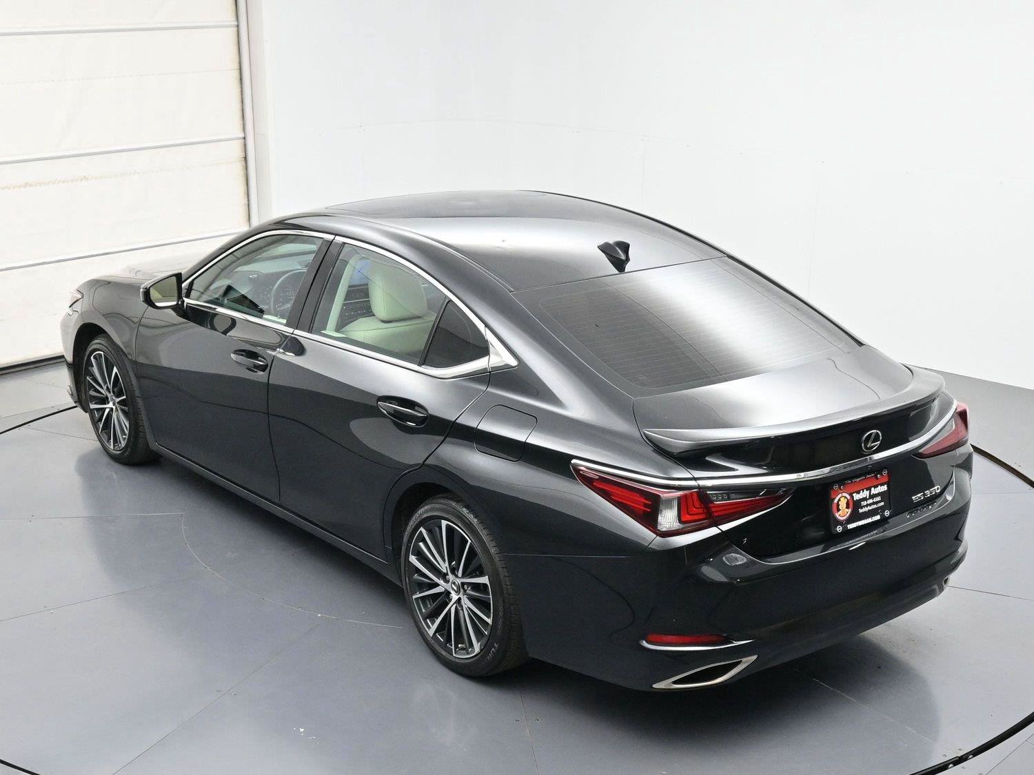 Used 2022 Lexus ES 350 w/ Premium Package FWD image 34