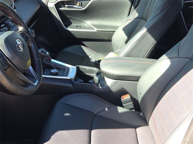 Used 2021 Toyota RAV4 XSE image 18