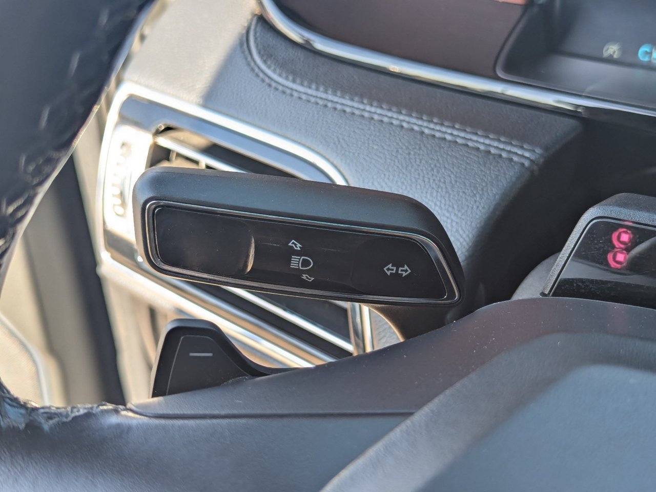 Used 2024 Lincoln Navigator L 4WD image 40