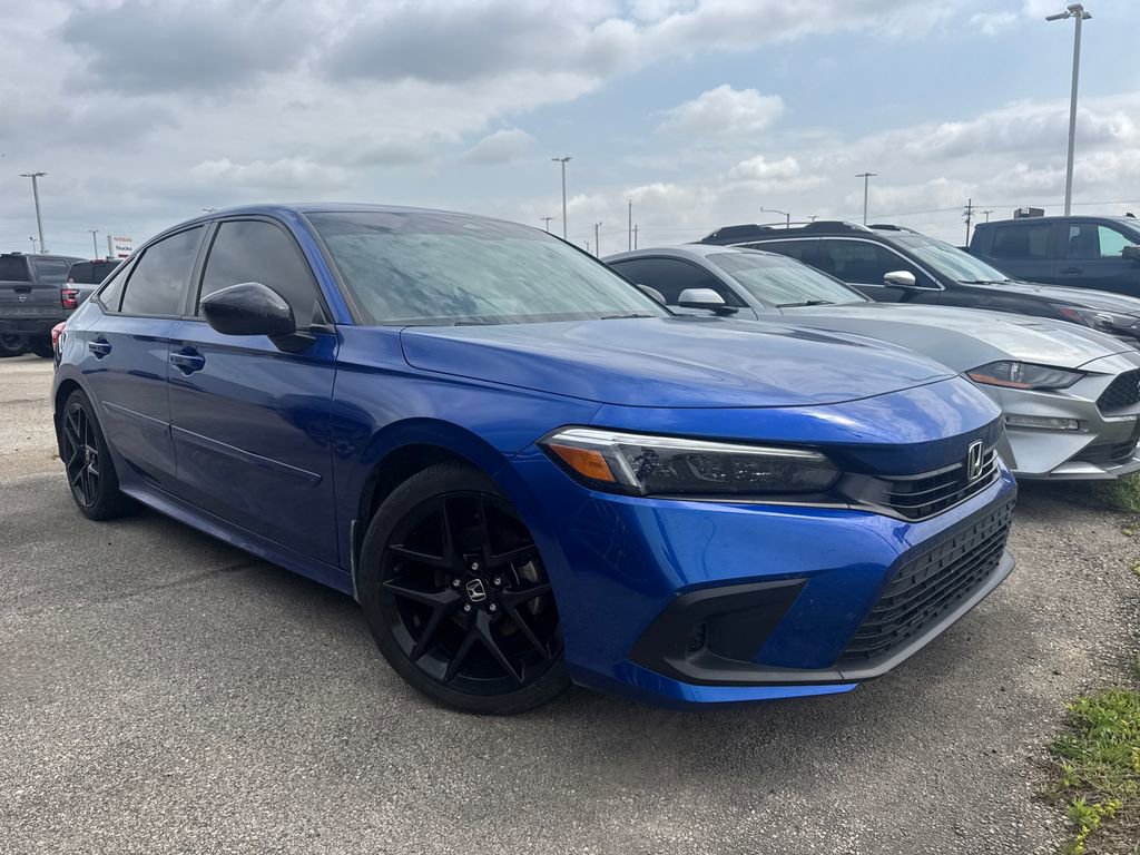Used 2023 Honda Civic Sport image 3