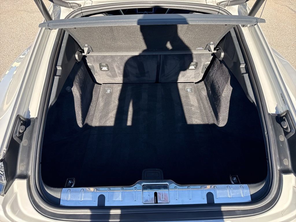 Used 2023 Porsche Panamera 4 Platinum Edition image 26