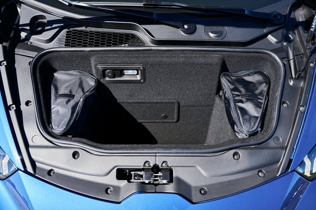 Used 2024 Lamborghini Huracan Tecnica image 20