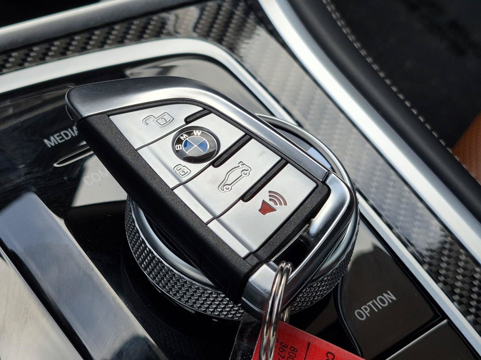 Used 2026 BMW M850i xDrive Coupe AWD/4WD image 38