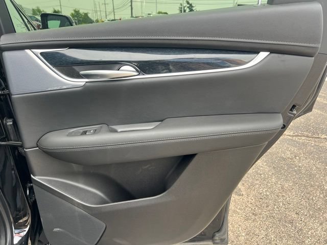 Used 2024 Cadillac XT5 Premium Luxury w/ LPO, Floor Liner Package AWD/4WD image 15