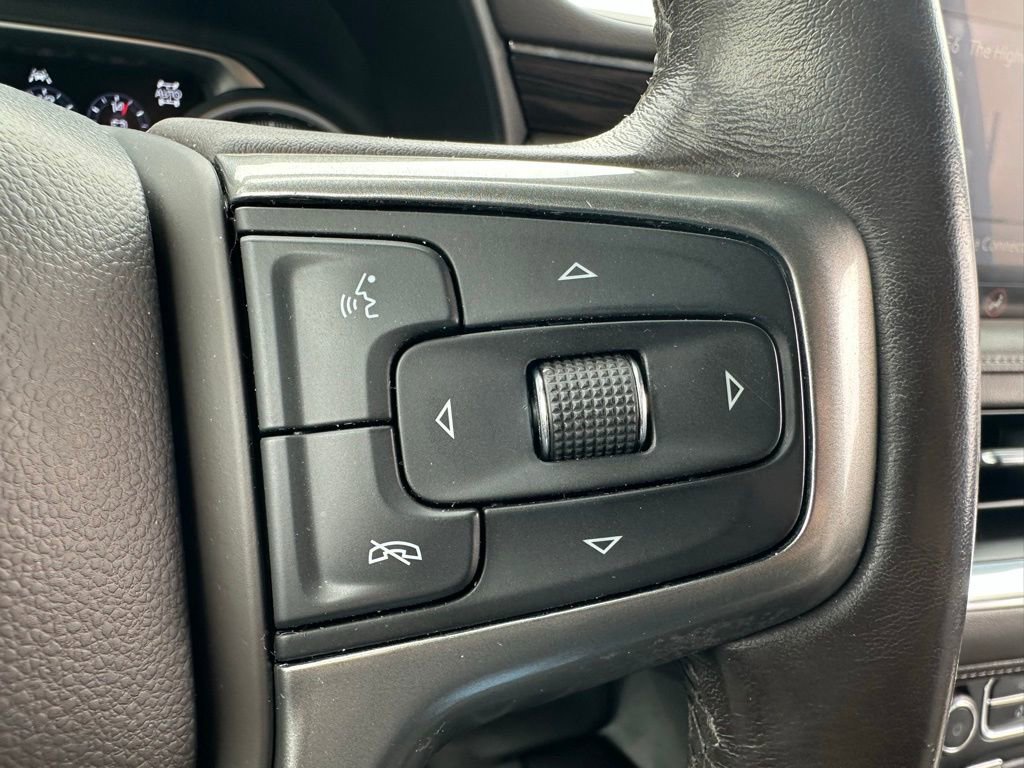 Used 2021 Chevrolet Tahoe Z71 w/ Z71 Off-Road Package AWD/4WD image 36