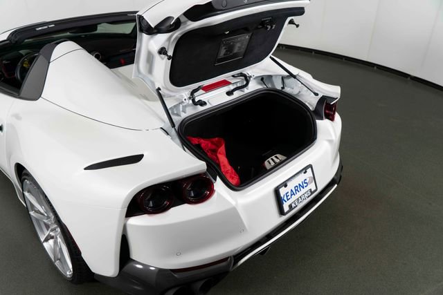 Used 2022 Ferrari 812 GTS RWD image 29