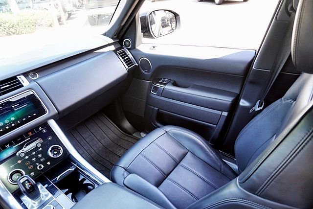 Used 2022 Land Rover Range Rover Sport HSE Silver Edition image 22