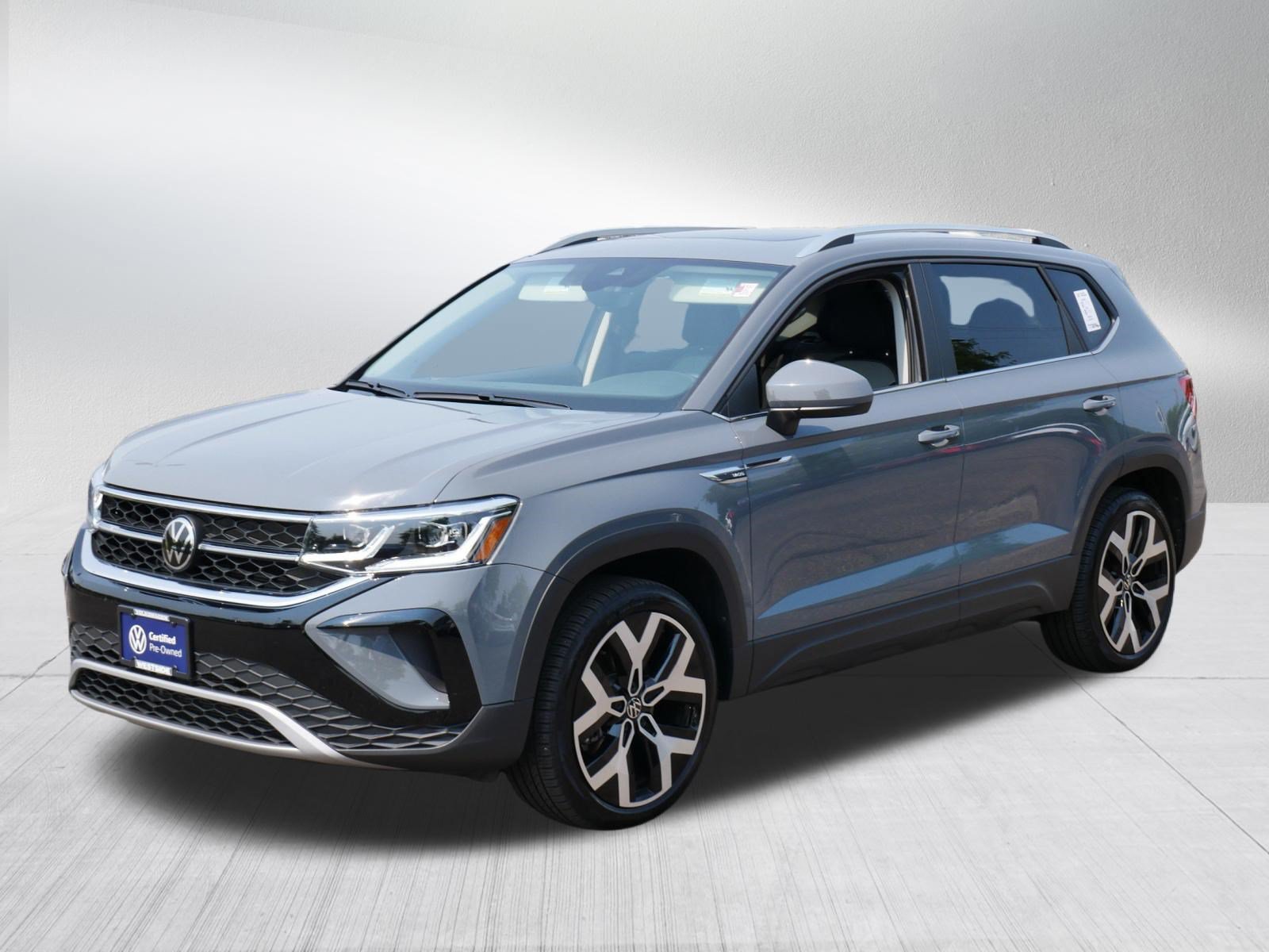 Certified 2023 Volkswagen Taos SEL AWD/4WD image 3