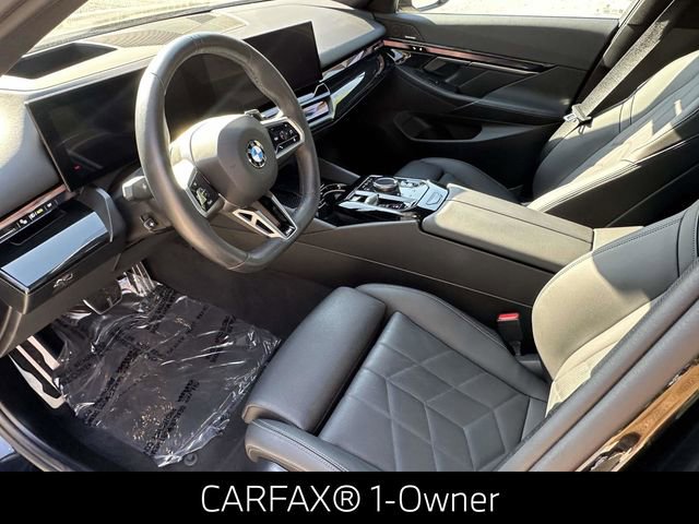 Certified 2024 BMW 540i xDrive w/ Premium Package AWD/4WD image 2