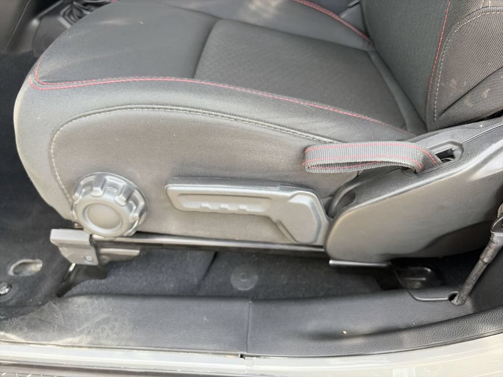 Used 2019 Jeep Wrangler Rubicon AWD/4WD image 14