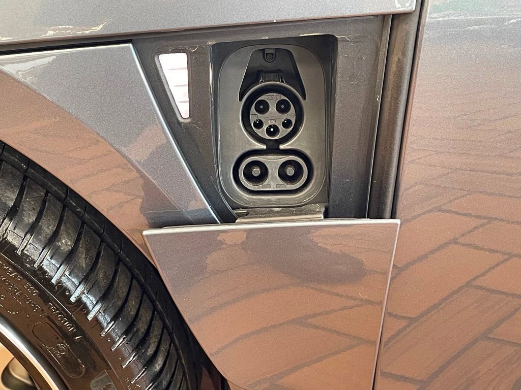 Used 2024 Lucid Air Touring image 48