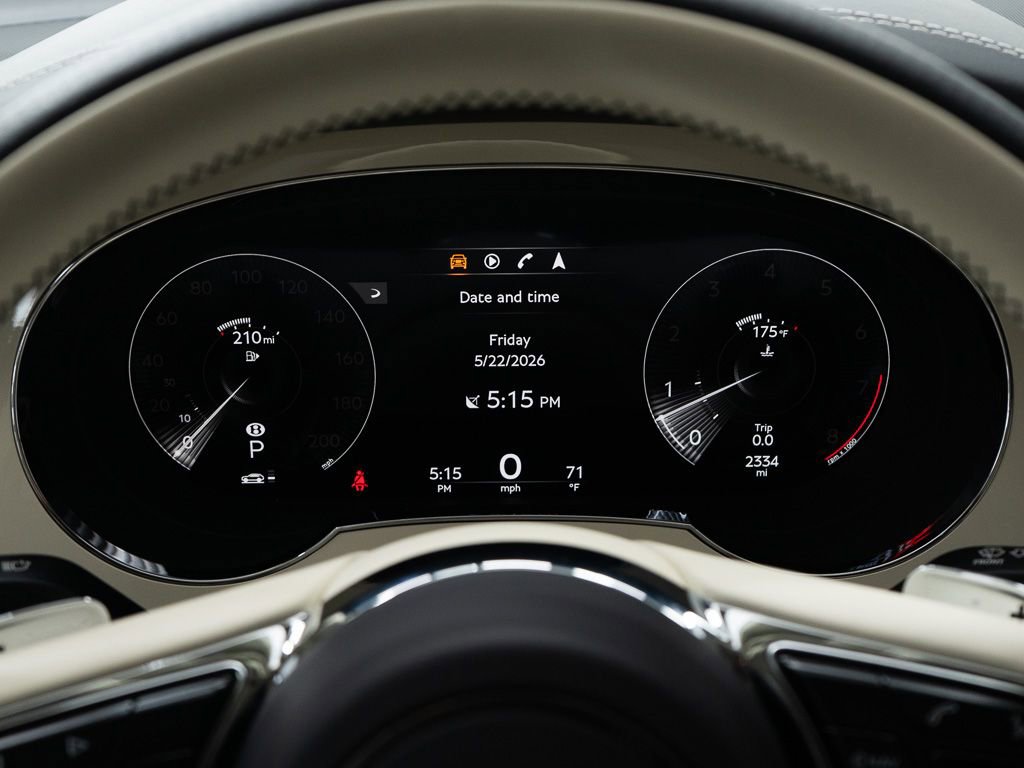 Certified 2023 Bentley Bentayga Extended Wheelbase AWD/4WD image 38