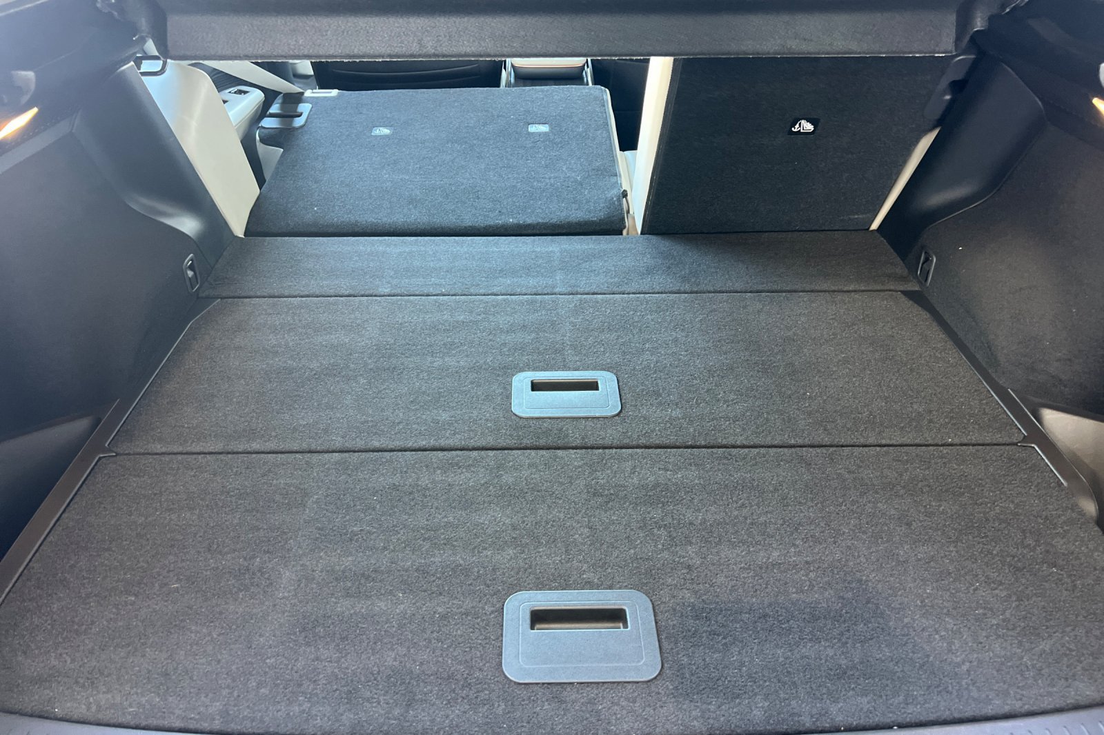 Certified 2023 Nissan Ariya FWD image 17