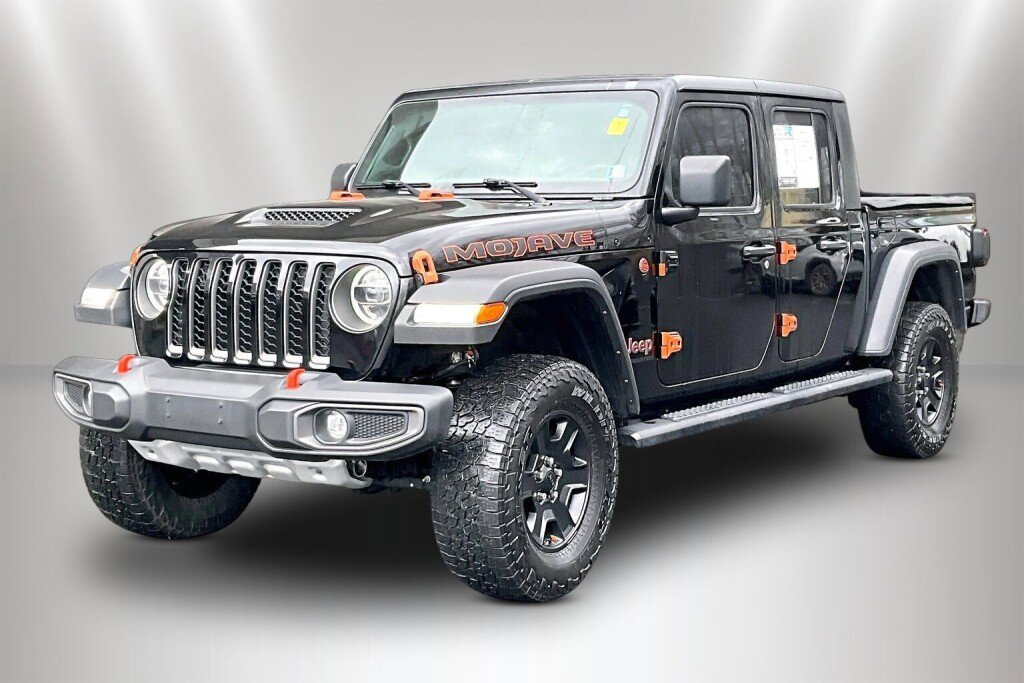 Used 2022 Jeep Gladiator Mojave w/ LED Lighting Group AWD/4WD image 3