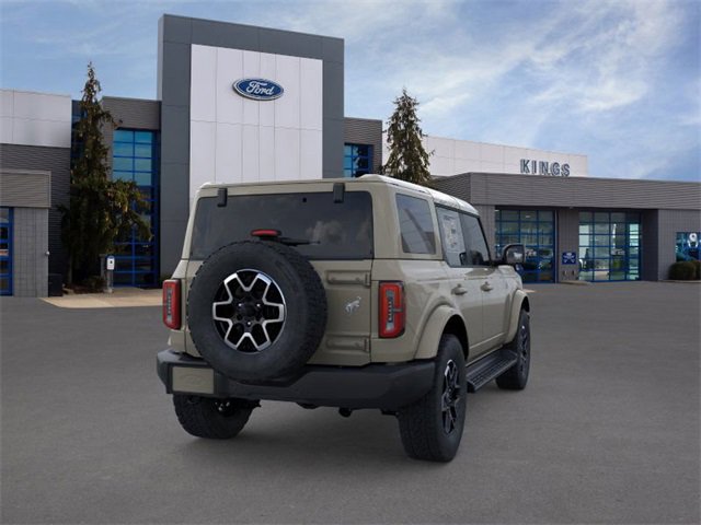 New 2025 Ford Bronco Outer Banks image 8