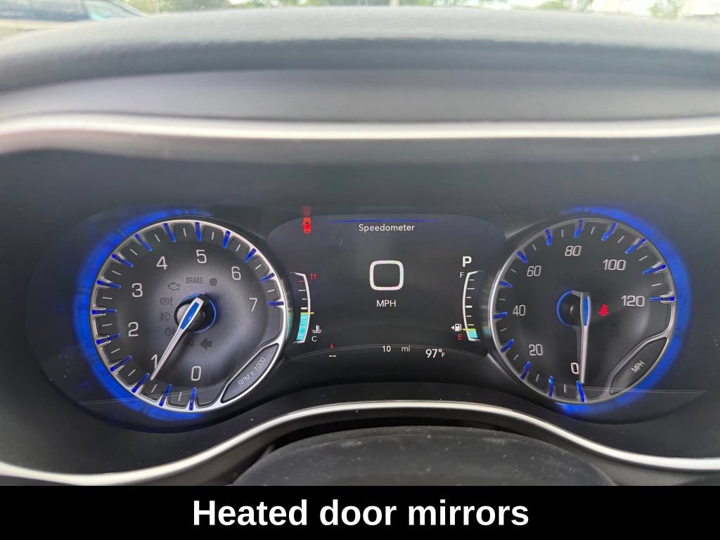 New 2027 Chrysler Pacifica Select w/ Family Tech Group FWD image 21
