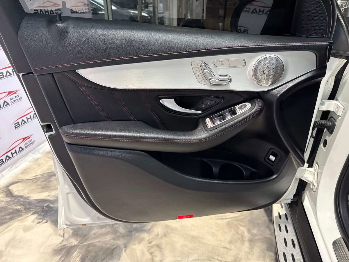 Used 2021 Mercedes-Benz GLC 43 AMG 4MATIC Coupe w/ Multimedia Package image 32
