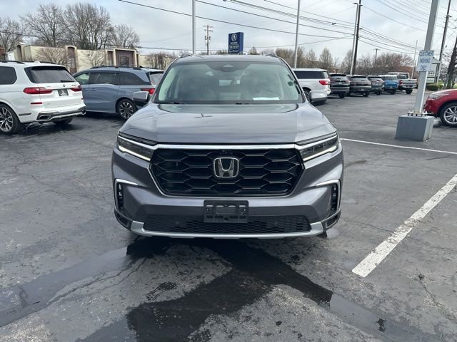 Used 2023 Honda Pilot Elite image 2