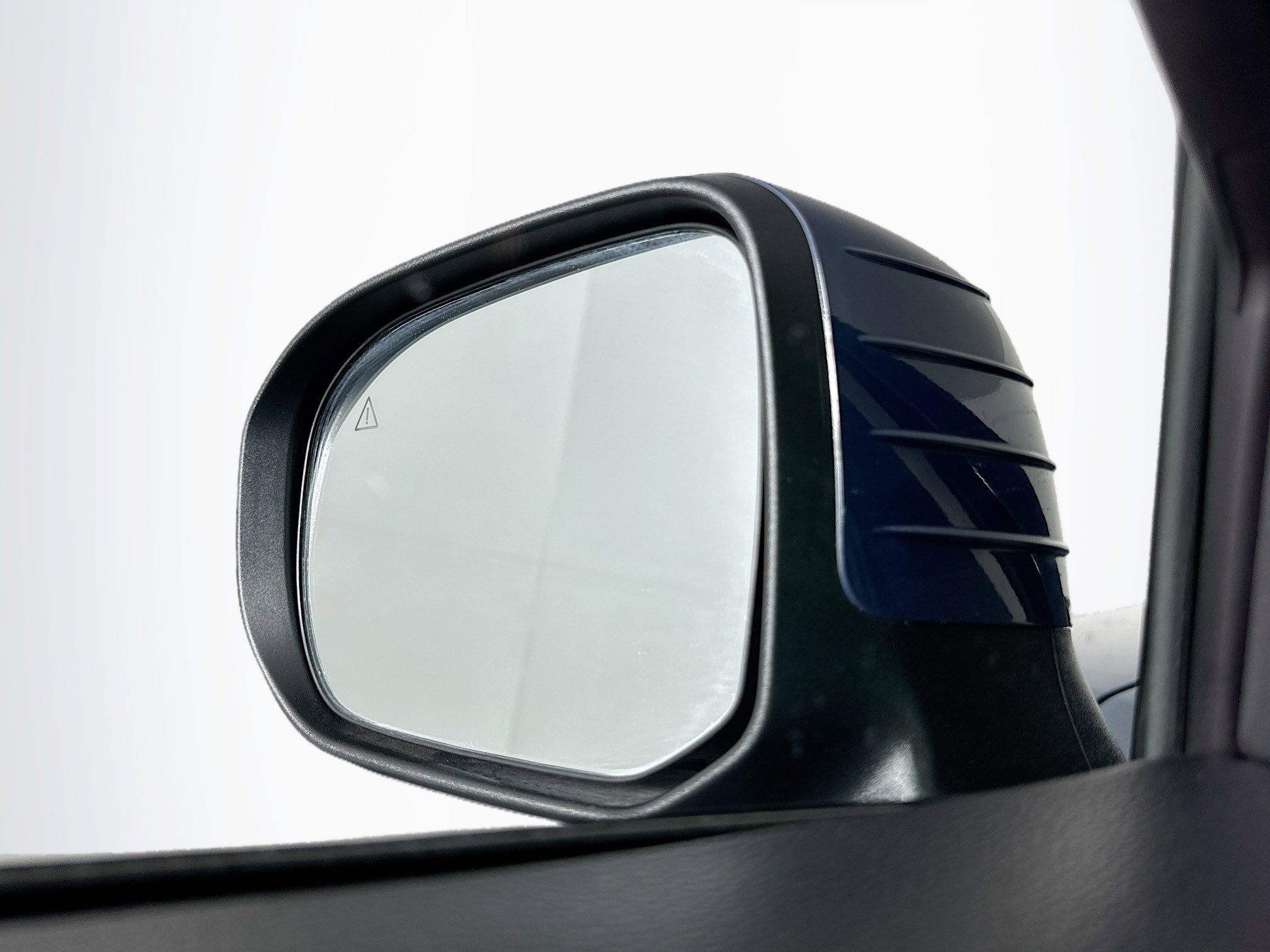 Used 2025 Kia Telluride S image 16