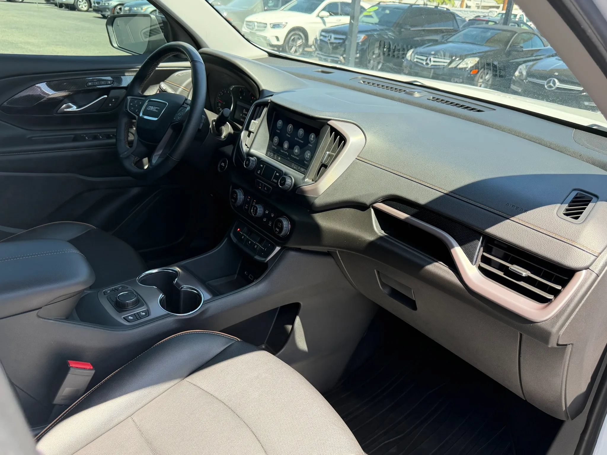 Used 2024 GMC Terrain AT4 AWD/4WD image 24