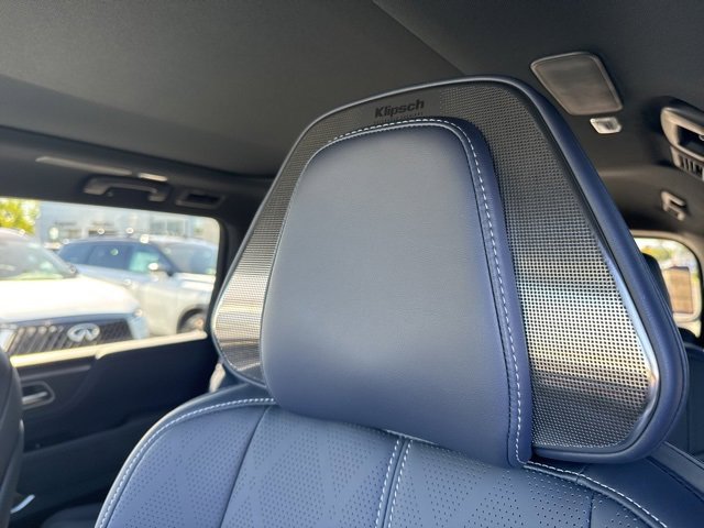 New 2026 INFINITI QX80 4WD w/ Sport Exterior Package image 13