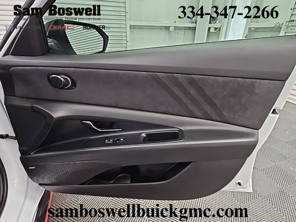 Used 2022 Hyundai Elantra N image 40