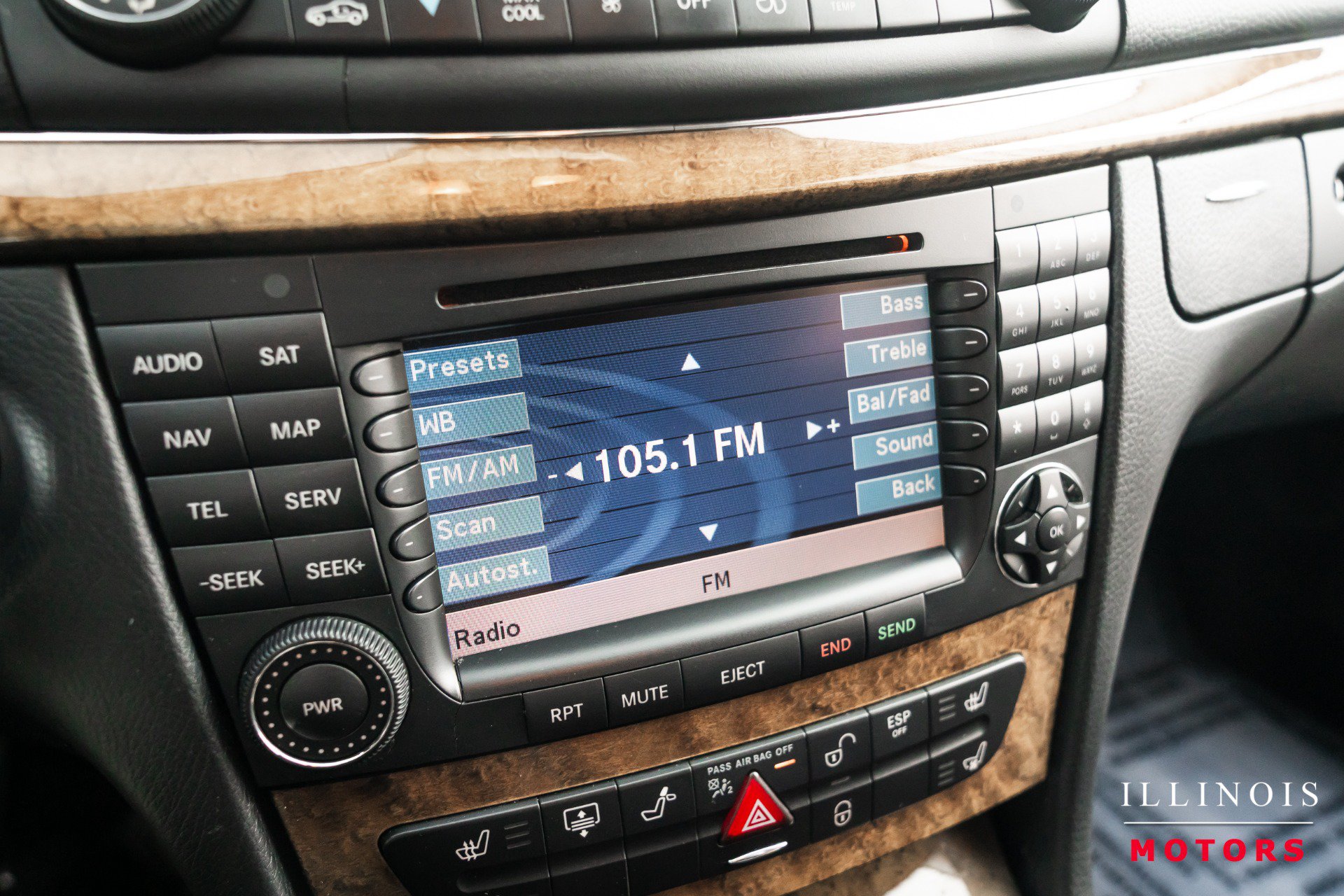 Used 2007 Mercedes-Benz E 550 Sedan image 22