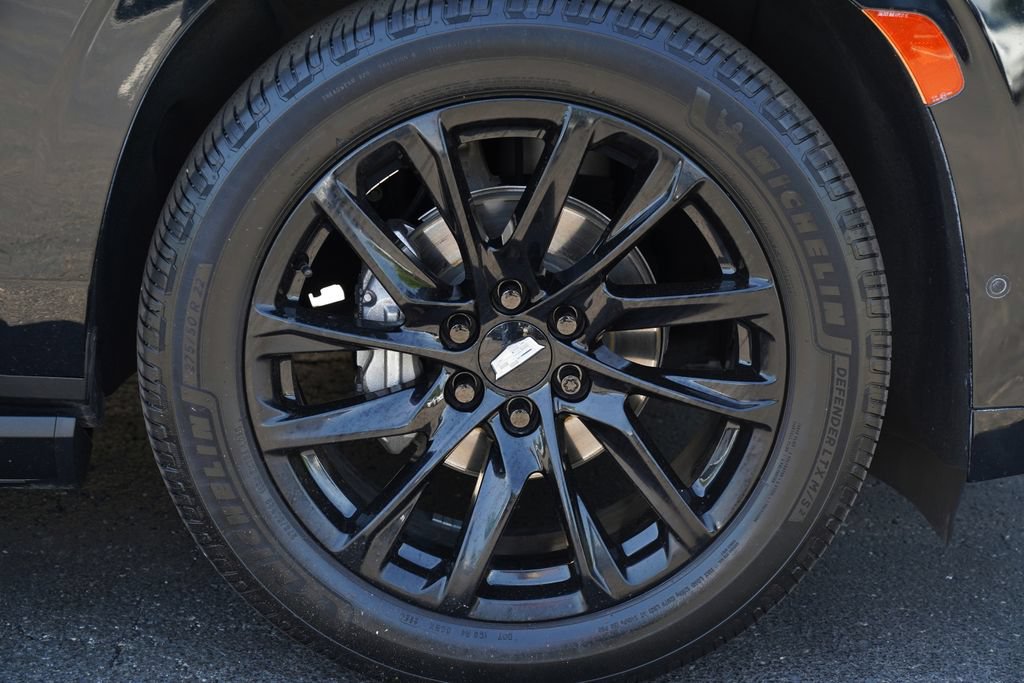 Used 2022 Cadillac Escalade Sport w/ Touring Package AWD/4WD image 8