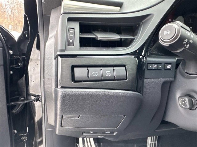 Certified 2025 Lexus ES 350 F Sport image 31