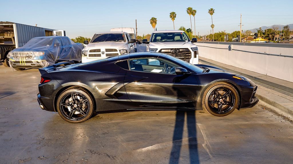 Used 2024 Chevrolet Corvette Stingray Premium Cpe w/ Z51 Performance Package image 13