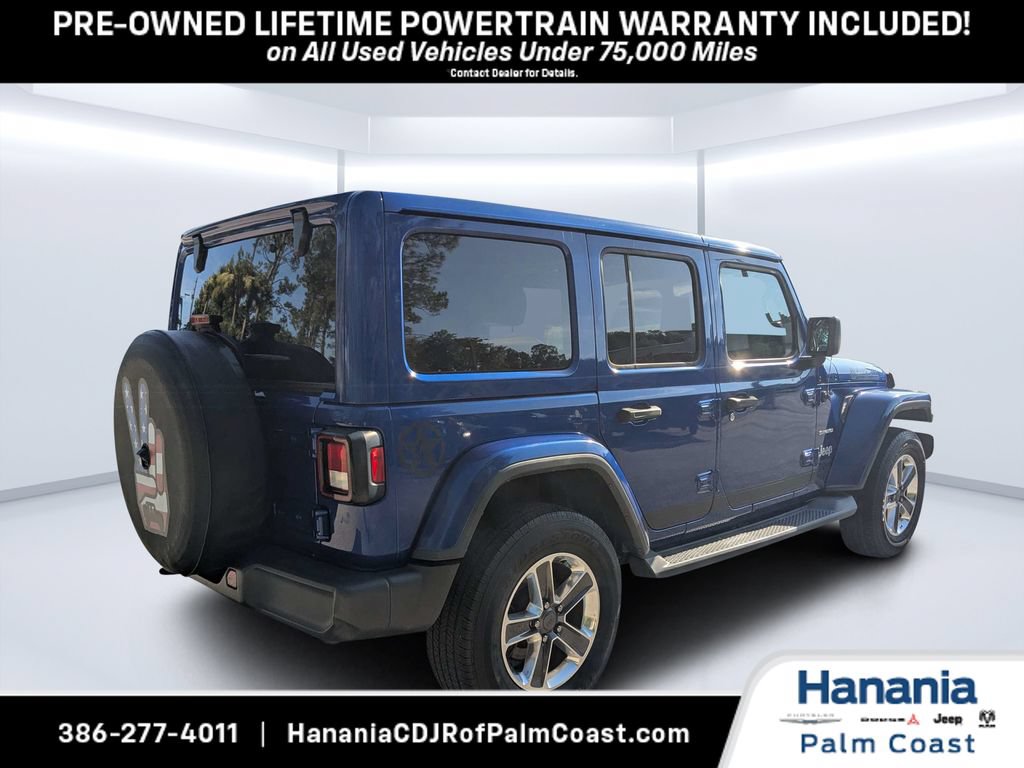 Used 2018 Jeep Wrangler Unlimited Sahara w/ Uconnect 4C Nav & Sound Group AWD/4WD image 3
