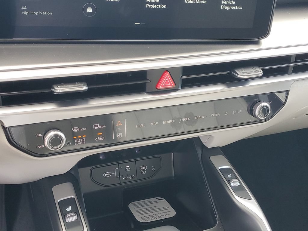 New 2026 Kia Sorento S w/ S Panoramic Sunroof Package FWD image 18