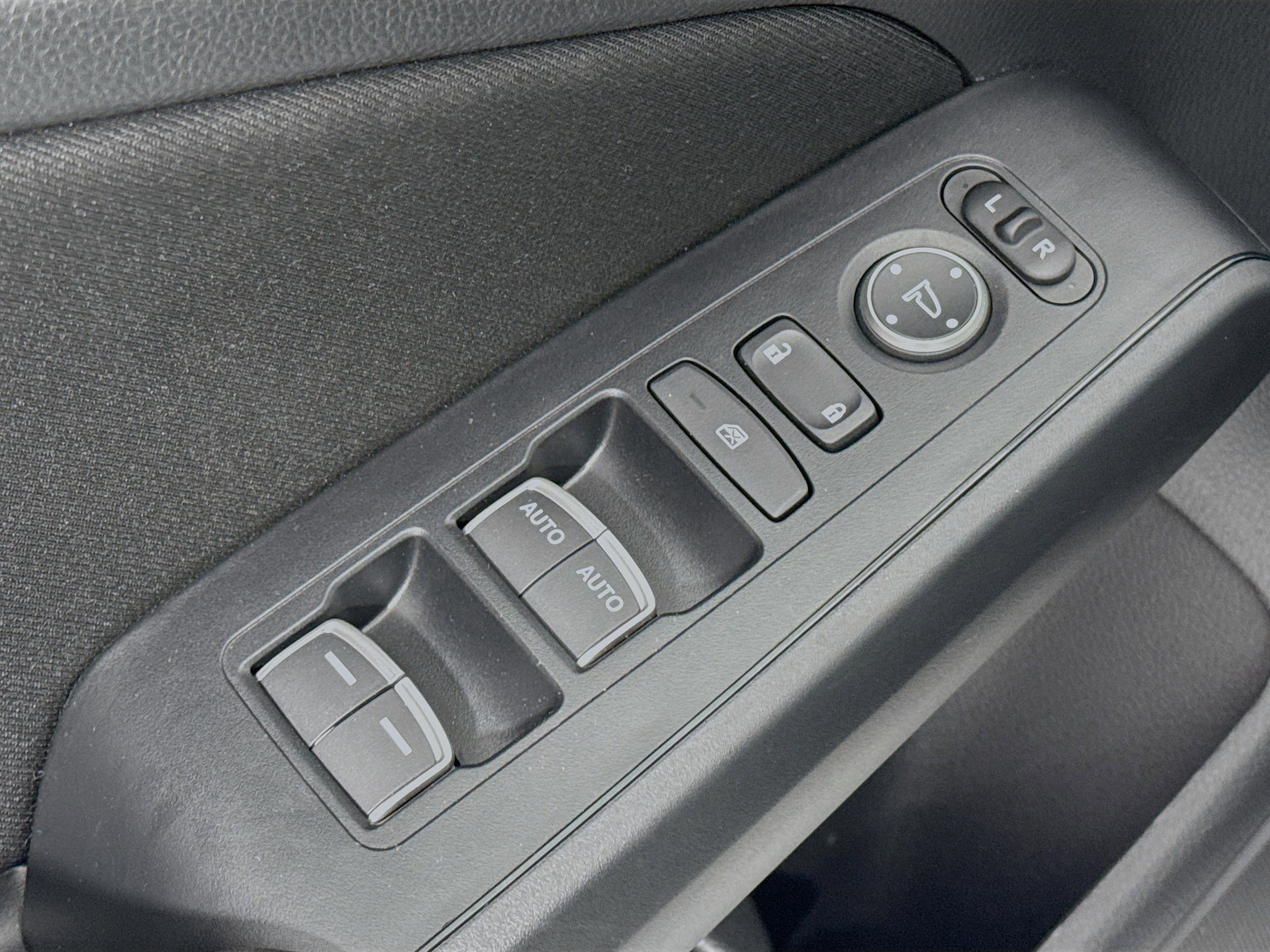 Certified 2025 Honda Civic Sport image 17