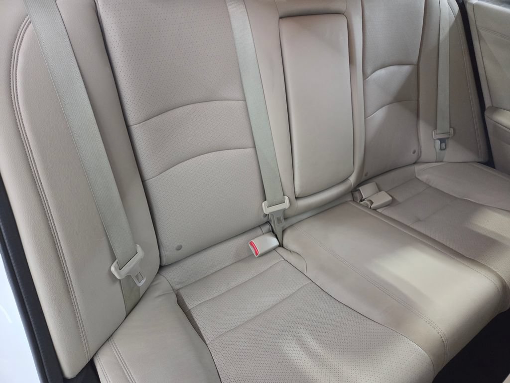Used 2013 Honda Accord EX-L image 17
