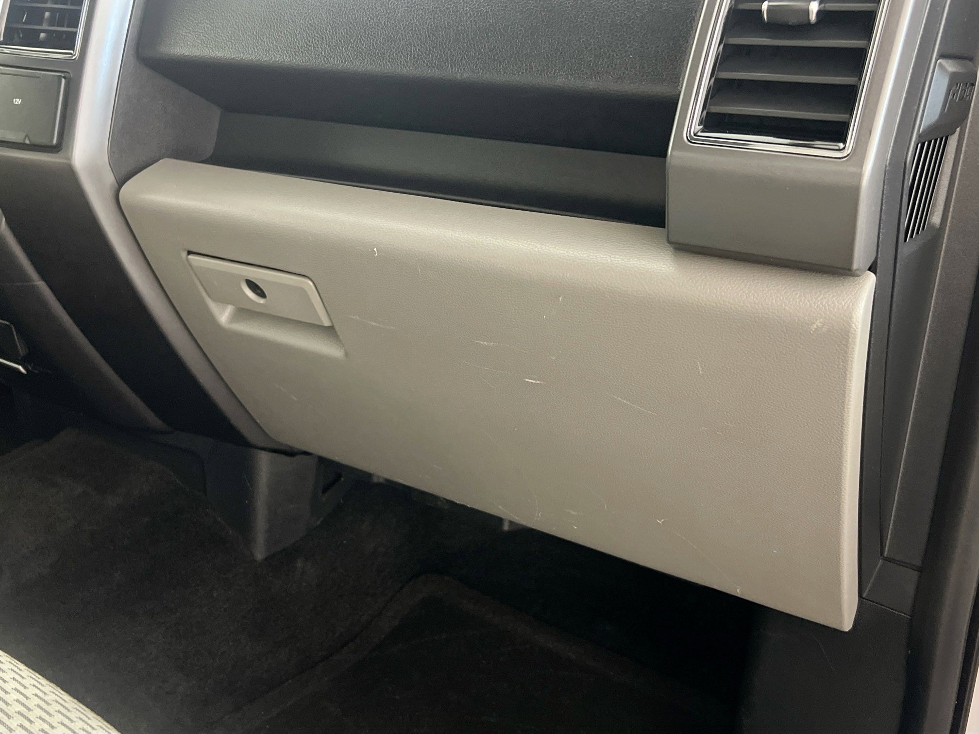 Used 2018 Ford F150 XLT image 34