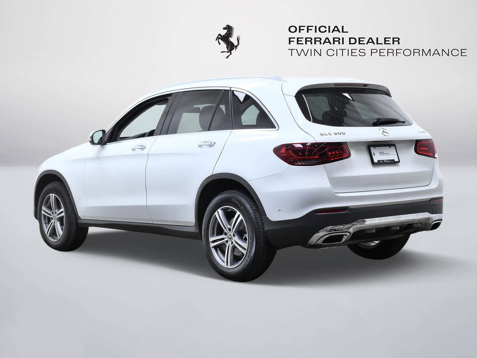 Used 2022 Mercedes-Benz GLC 300 4MATIC image 3