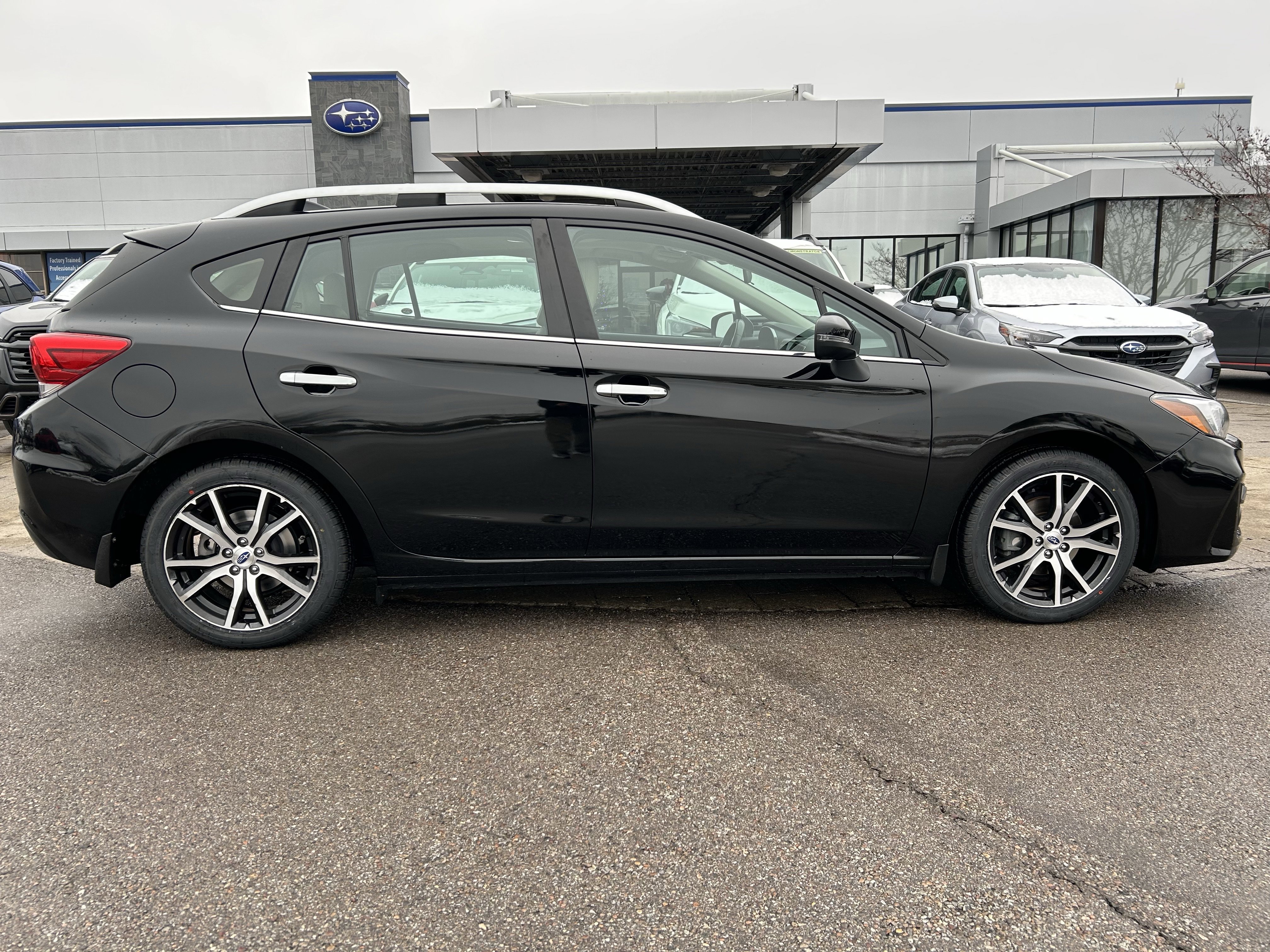 Used 2019 Subaru Impreza 2.0i Limited image 8