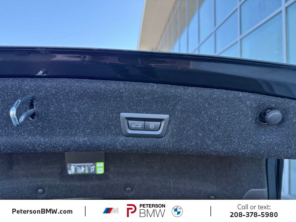 New 2026 BMW 330i xDrive Sedan w/ Premium Package image 10