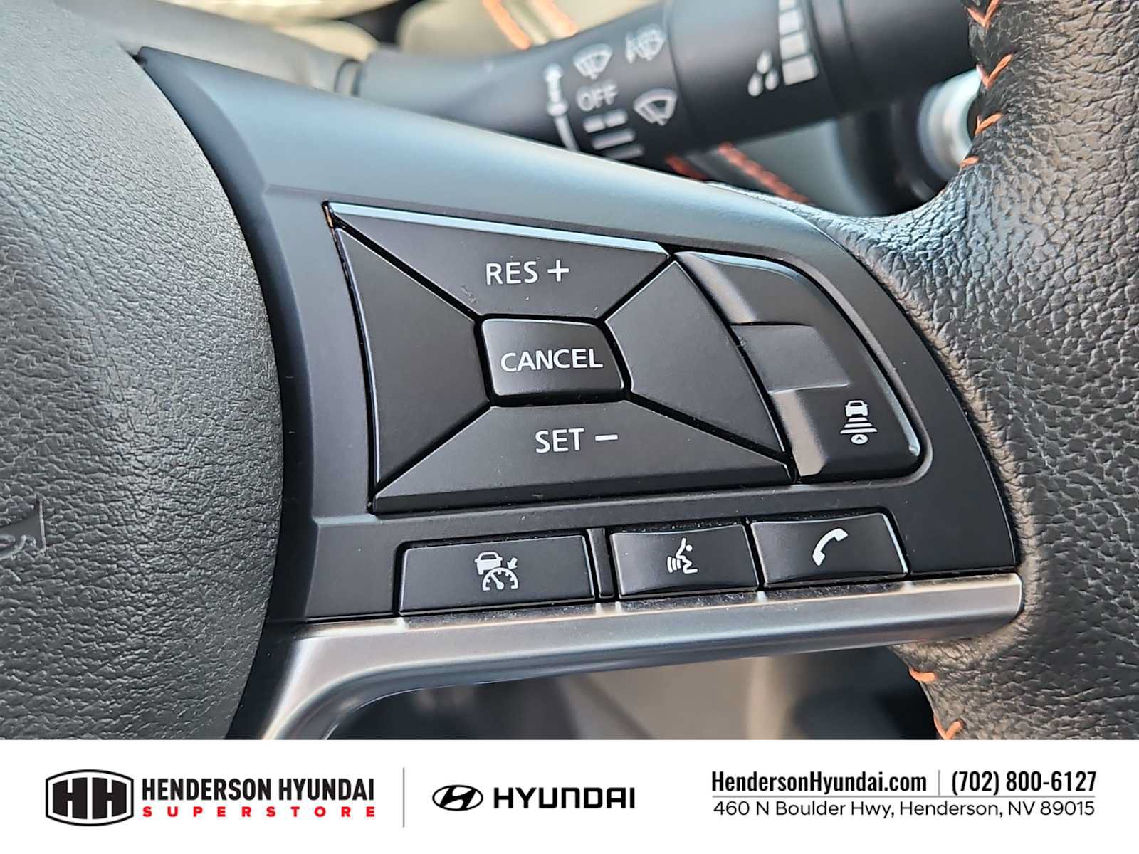 Used 2024 Nissan Versa SR FWD image 24