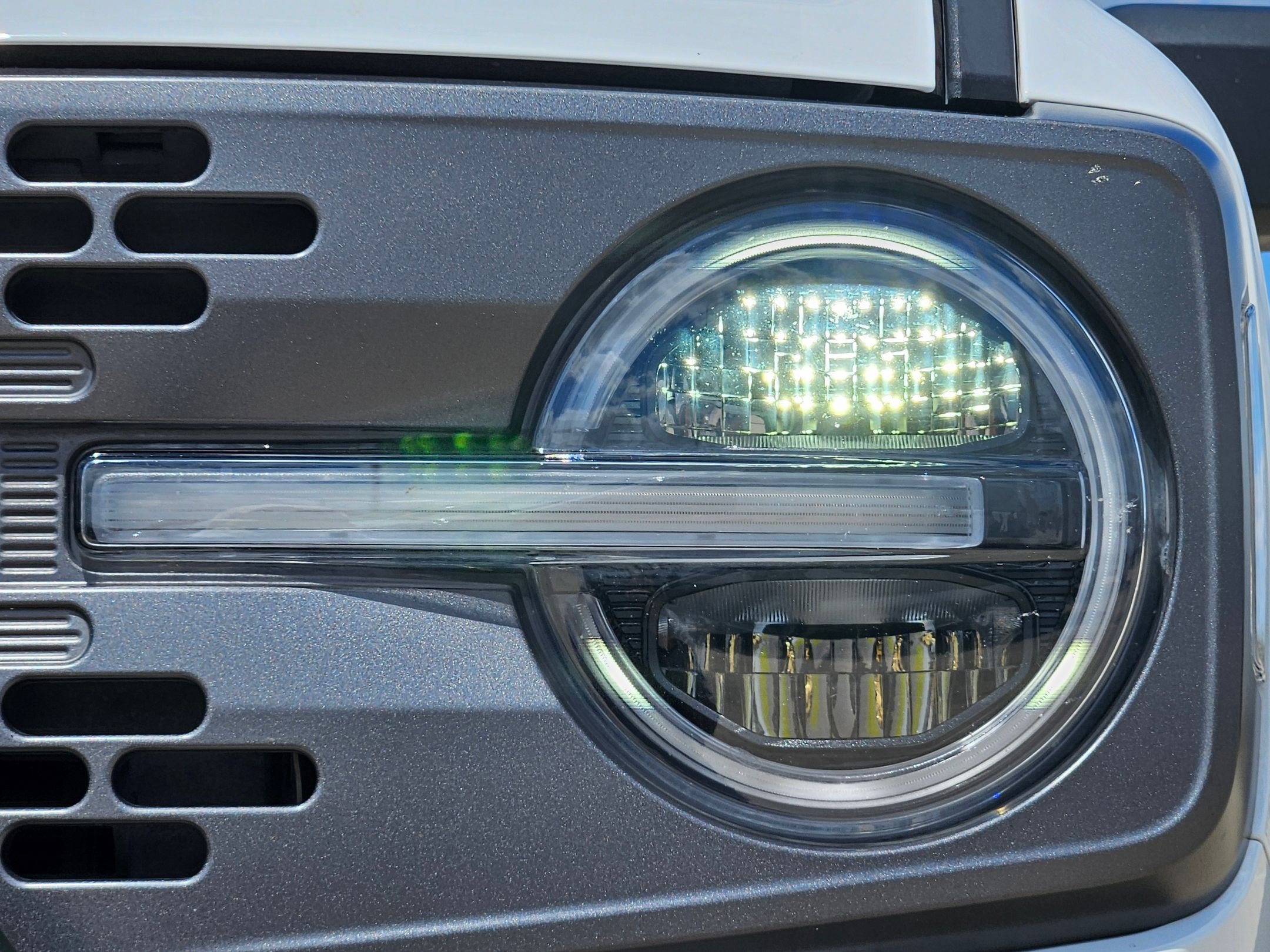 Used 2021 Ford Bronco Badlands image 10