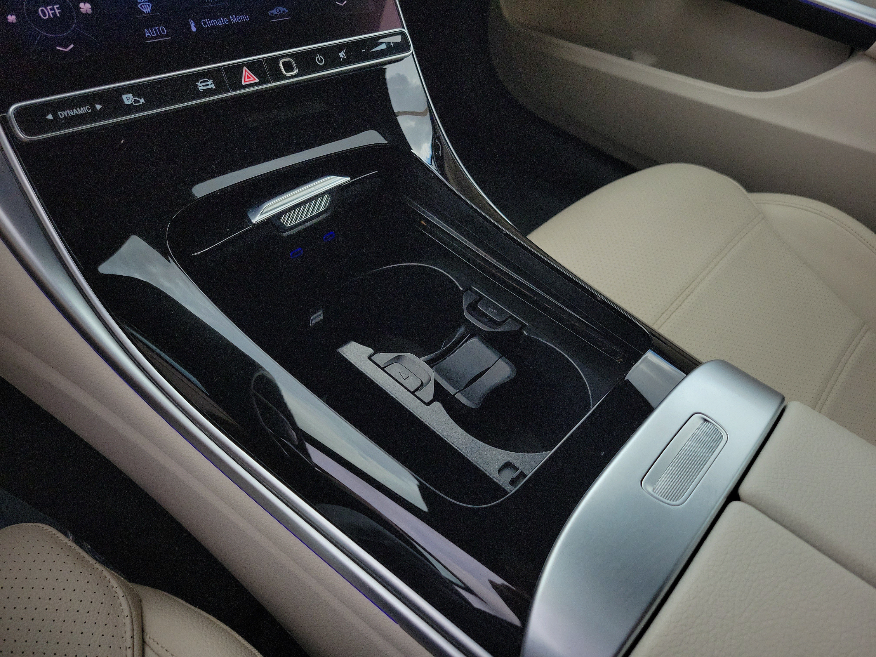 Certified 2023 Mercedes-Benz C 300 Sedan image 24