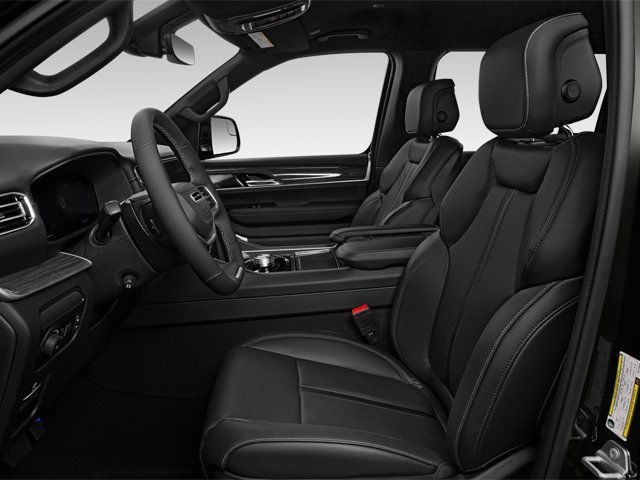 Used 2023 Jeep Wrangler Unlimited Sahara image 10