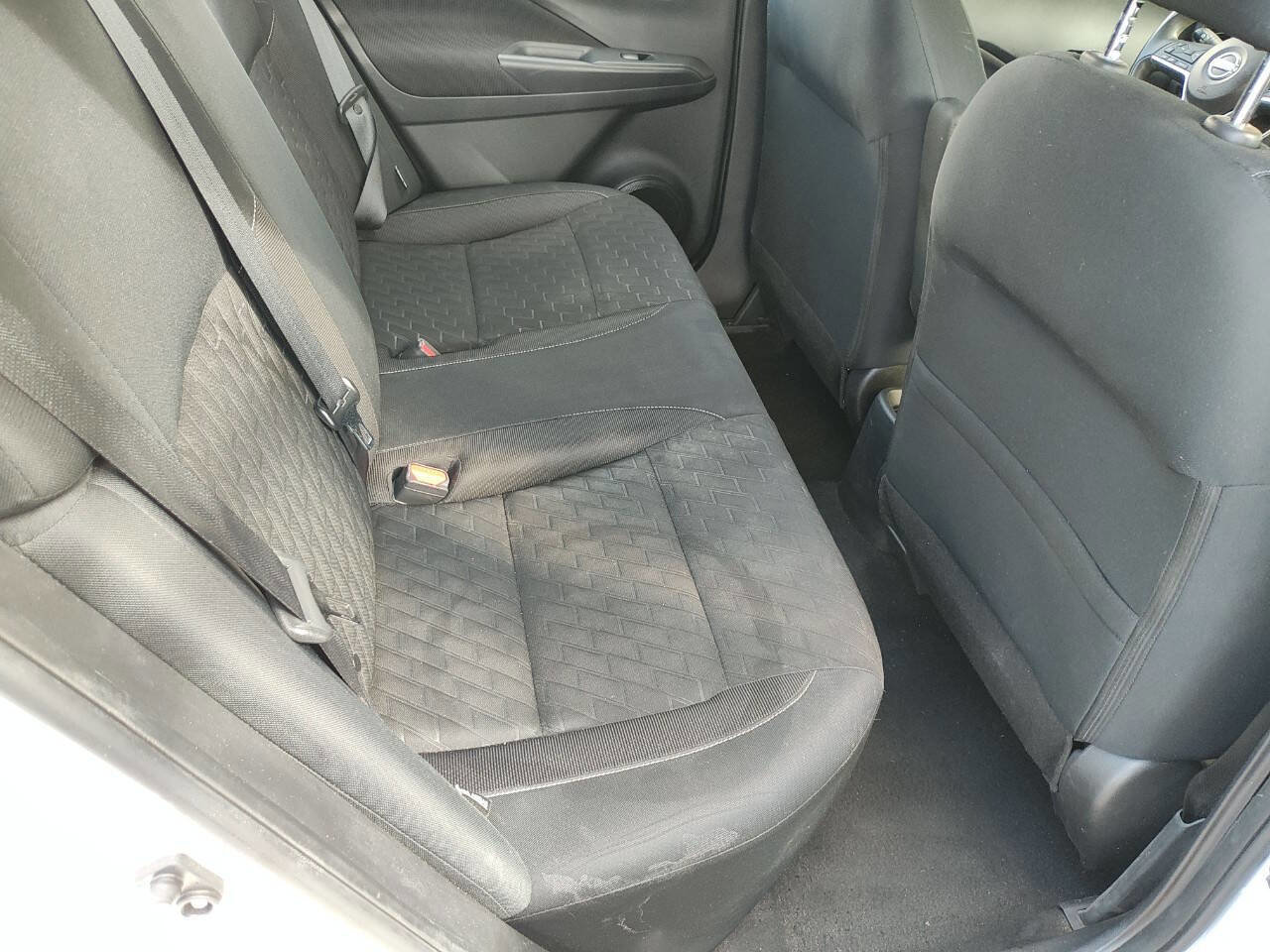 Used 2022 Nissan Kicks S FWD image 49