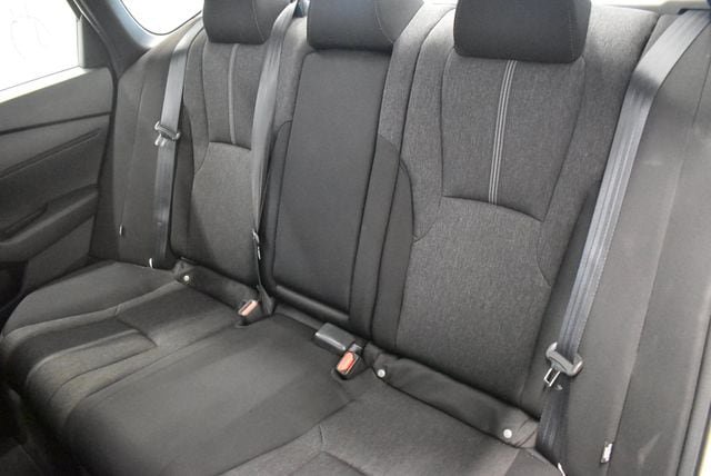 Used 2023 Honda Accord Sport image 7