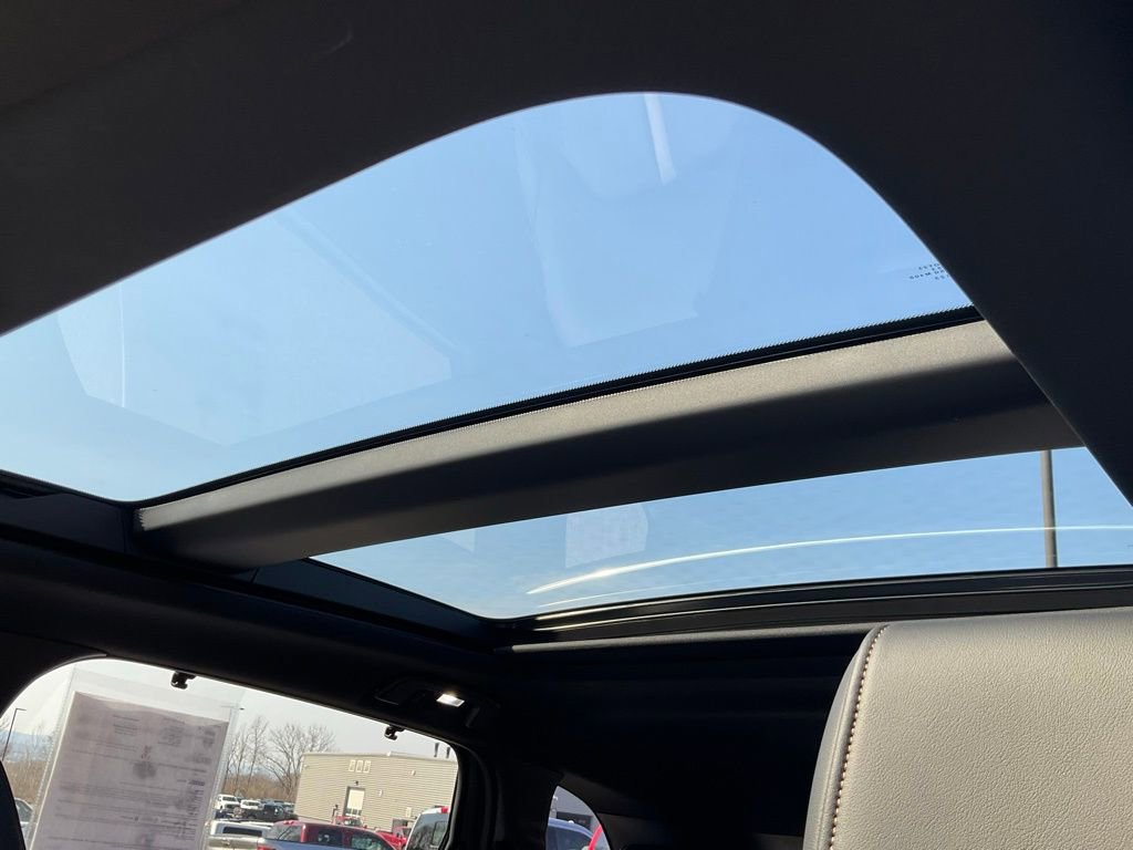 Used 2026 MAZDA CX-70 3.3 Turbo w/ Premium Plus Pkg image 3