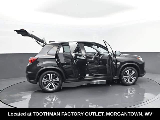 Used 2025 Mitsubishi Outlander Sport ES AWD/4WD image 27