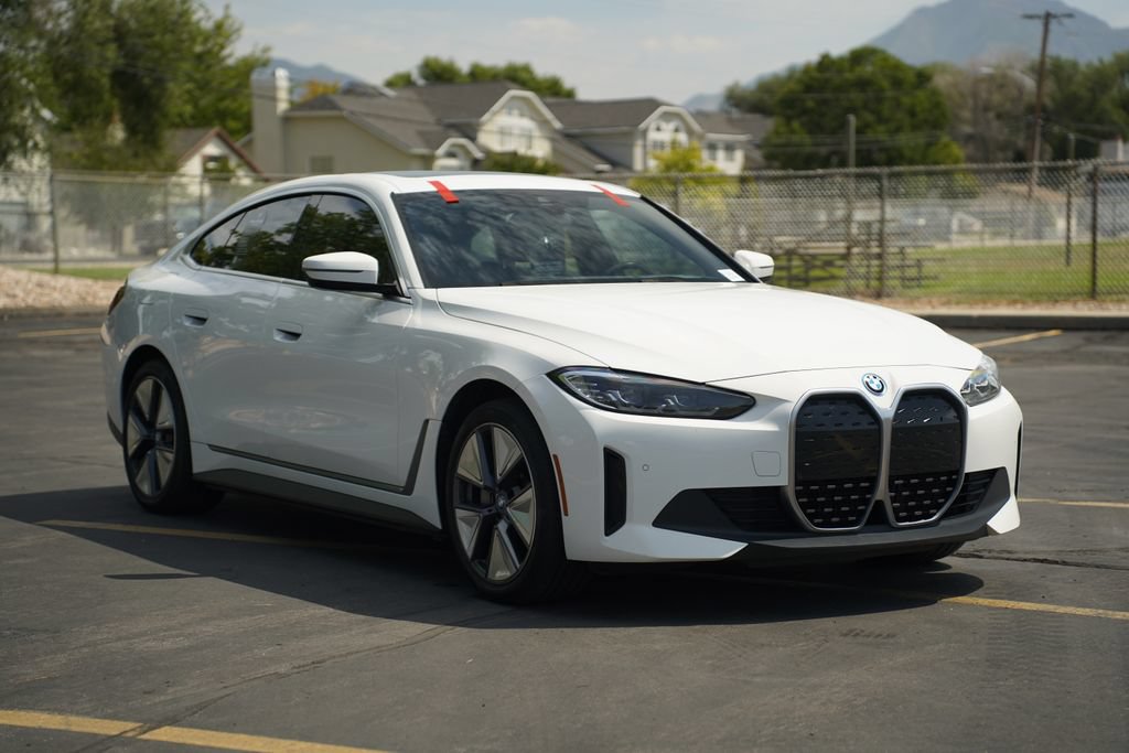 Used 2024 BMW i4 eDrive35 w/ Convenience Package RWD image 7