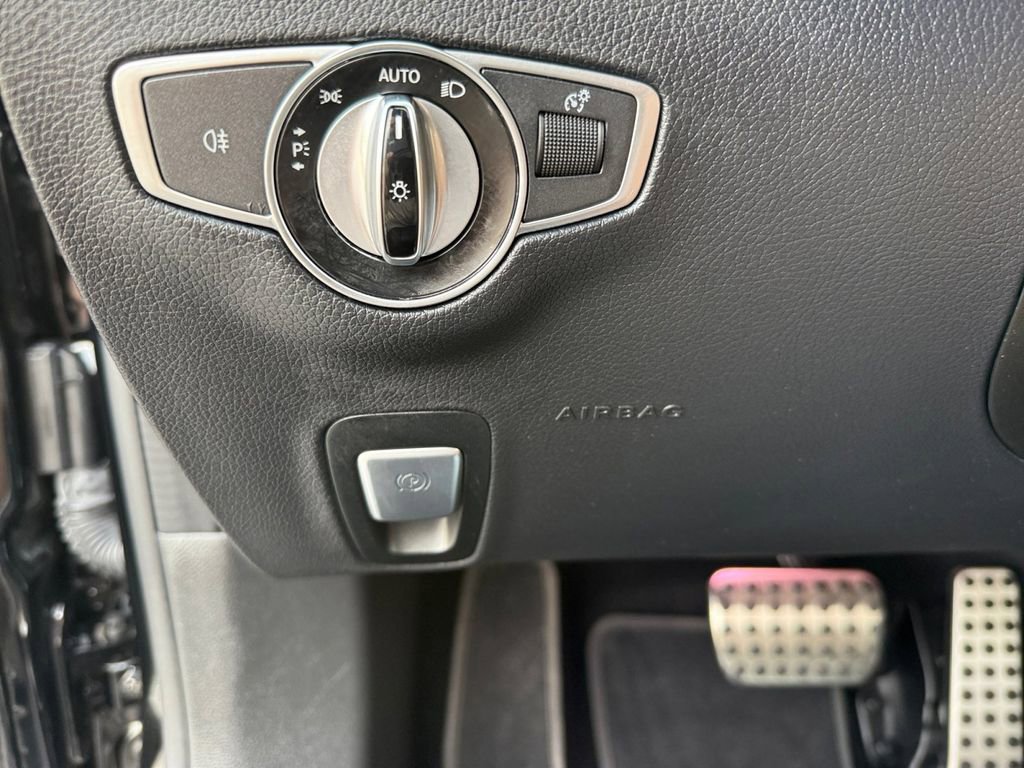 Used 2020 Mercedes-Benz E 450 Cabriolet w/ AMG Line image 24